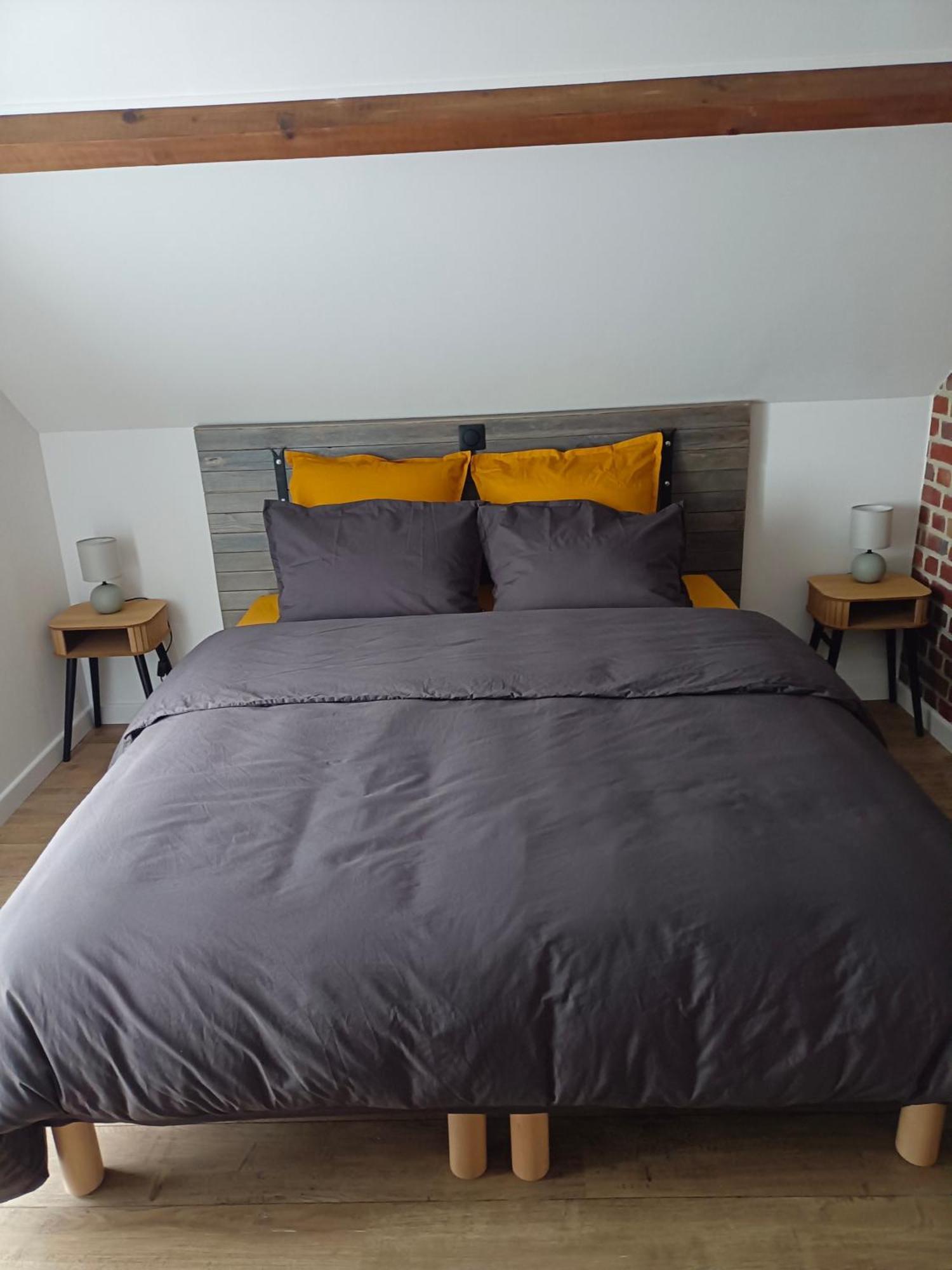 Au 112 Maison D'Hotes Estrees-Saint-Denis ภายนอก รูปภาพ