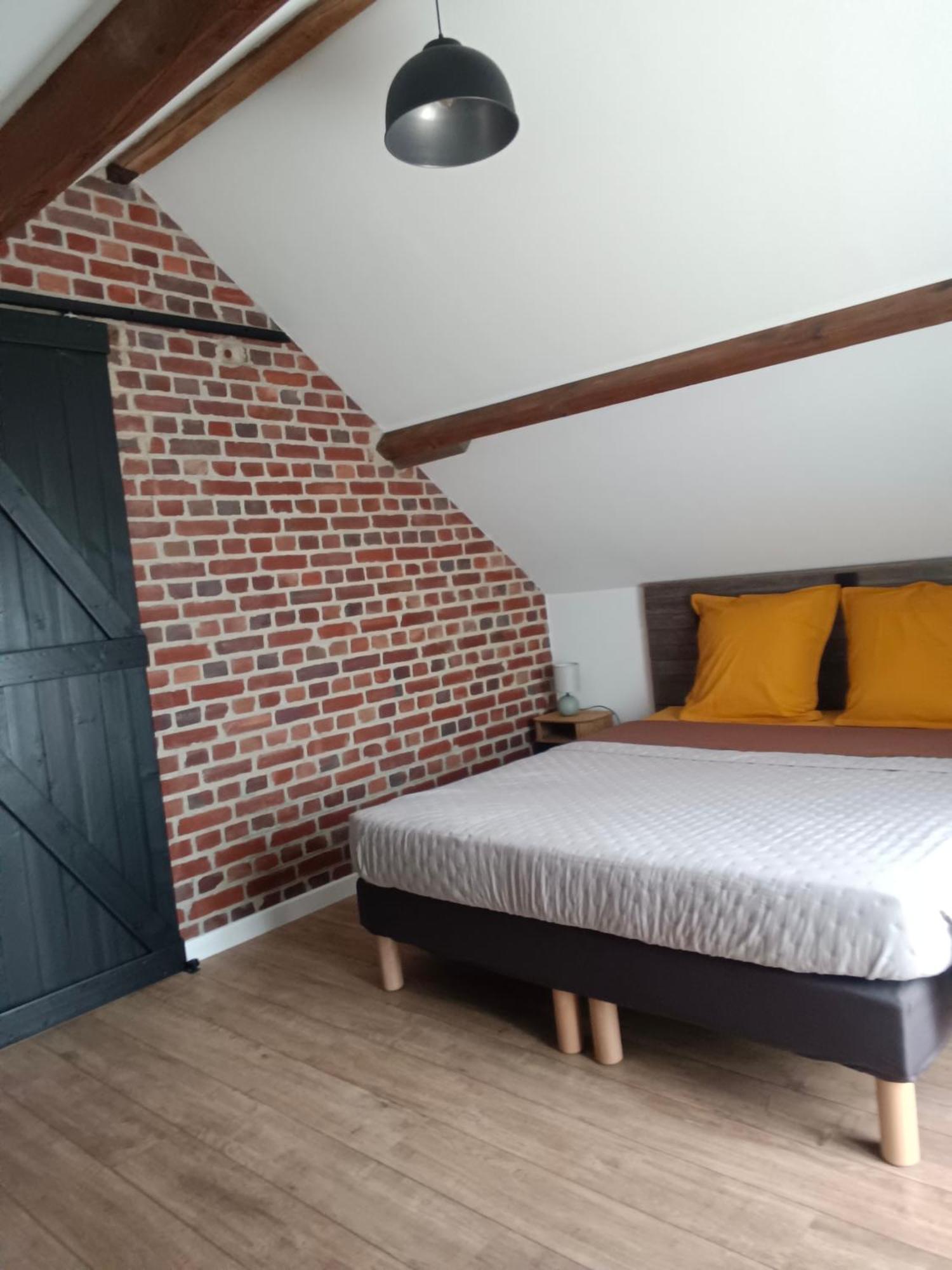 Au 112 Maison D'Hotes Estrees-Saint-Denis ภายนอก รูปภาพ